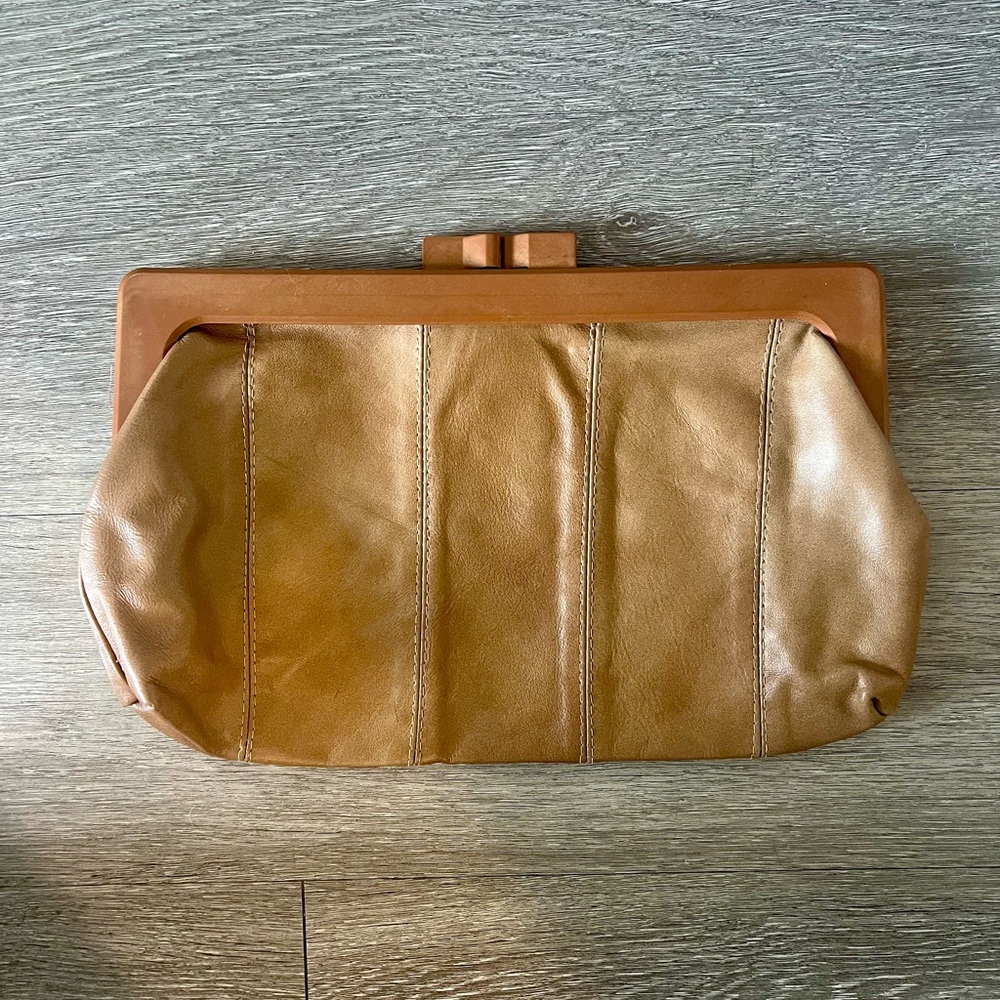 Vintage Tan Genuine Leather Clutch Purse With Faux Wood Clasp